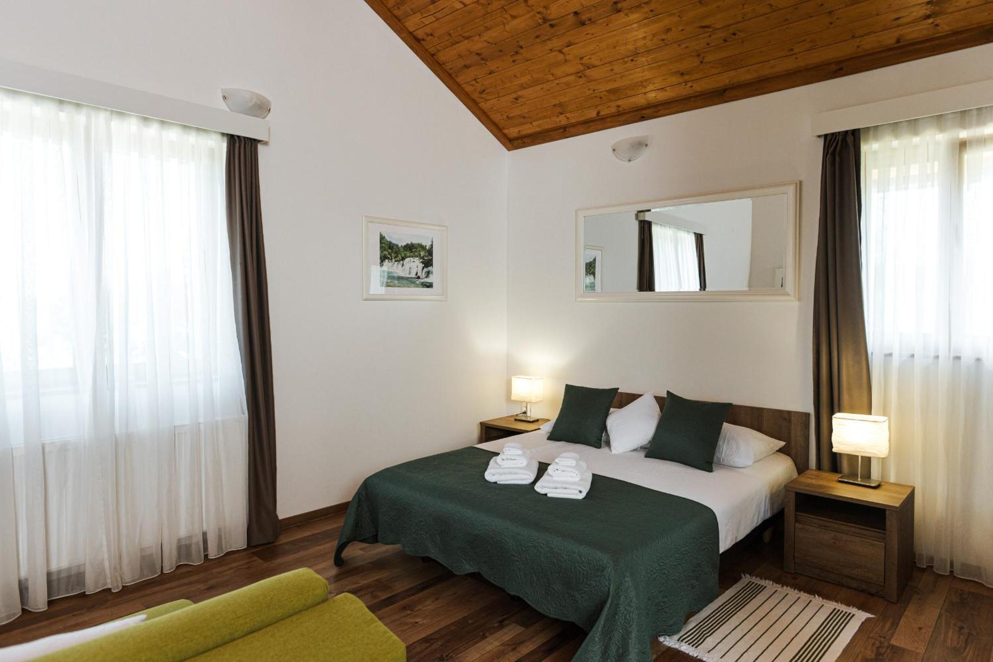 B&B Apartments Buric Plitvice Lakes Плитвицкие озёра Экстерьер фото